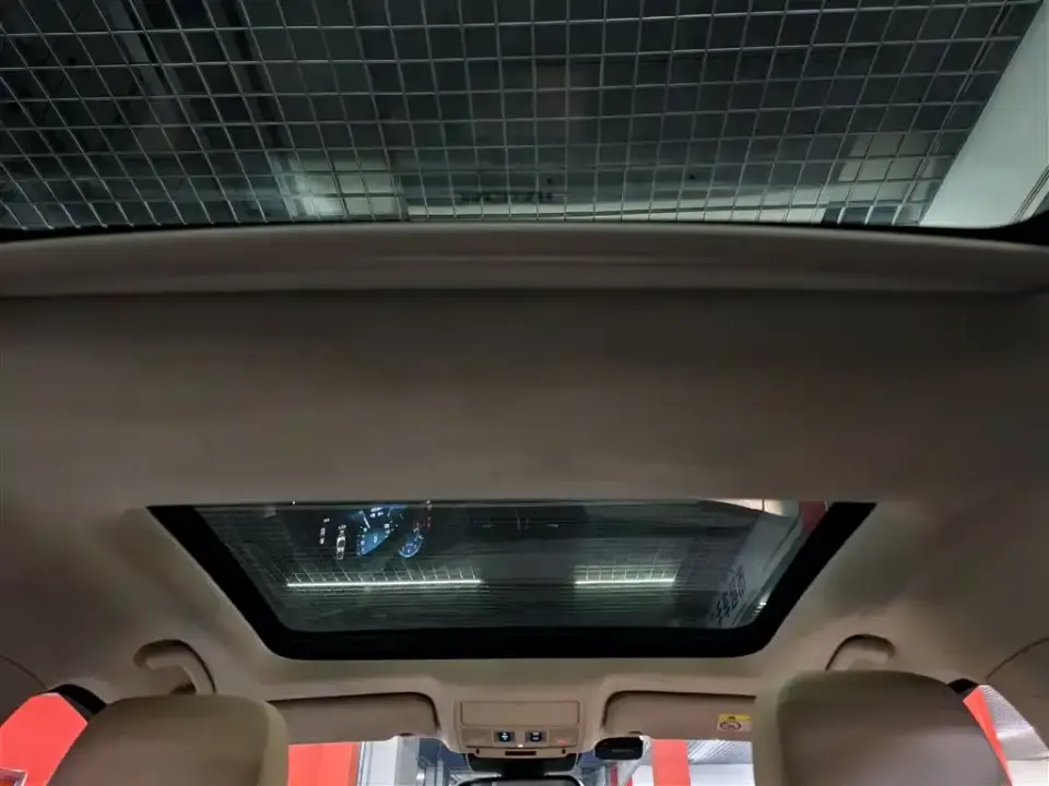 Jaguar XFL