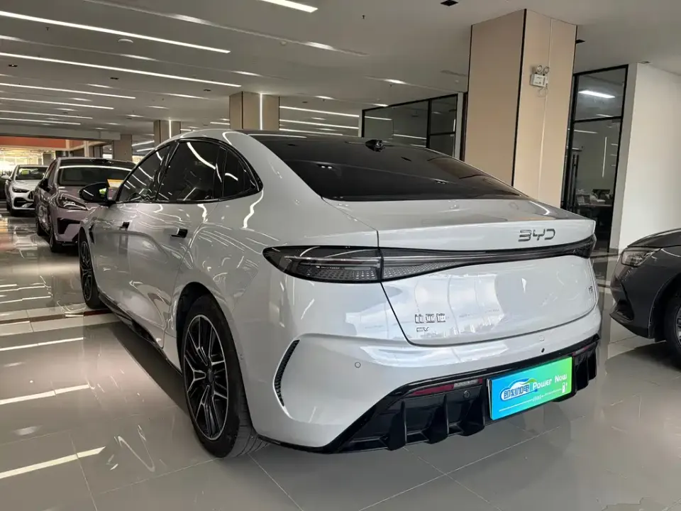 BYD Seal