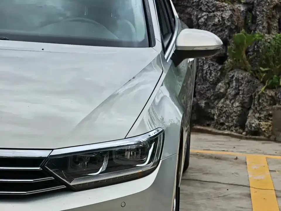 Volkswagen Magotan
