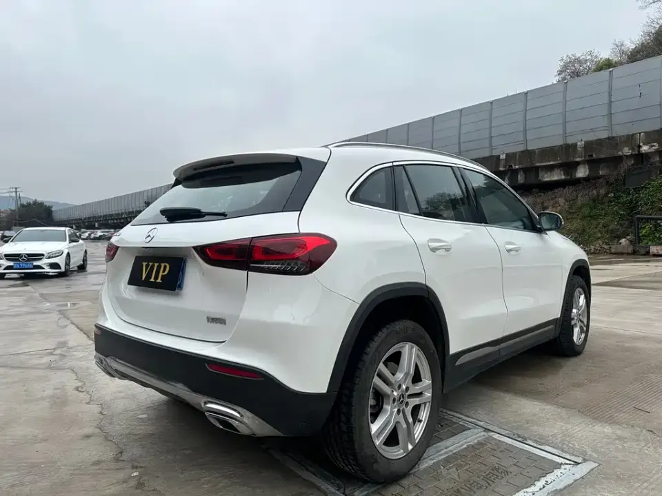 Mercedes-Benz GLA
