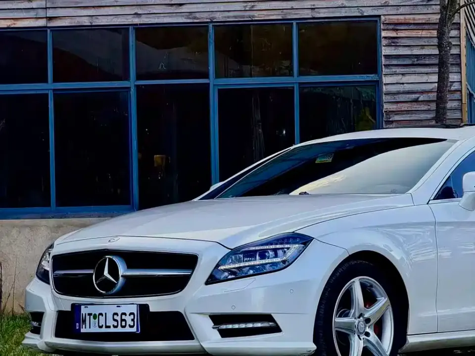 Mercedes-Benz CLS