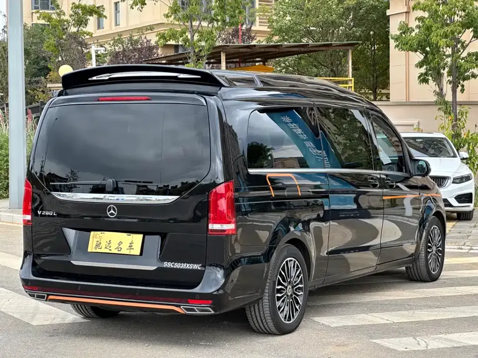 Mercedes-Benz V-Class