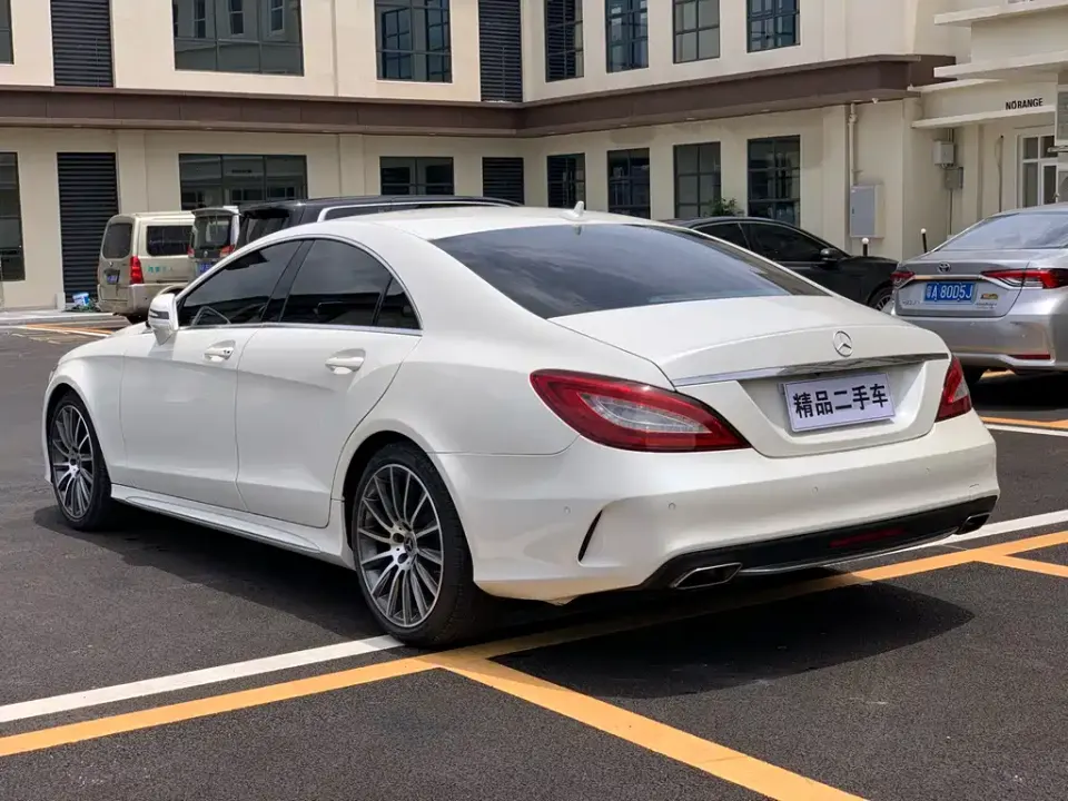 Mercedes-Benz CLS