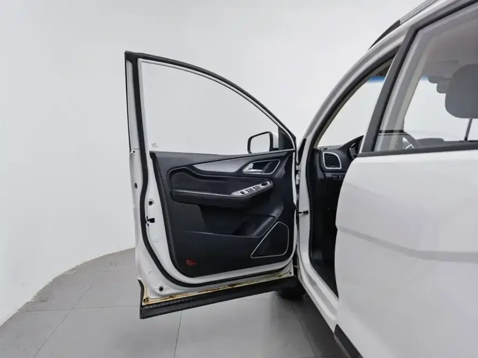 Baojun 560