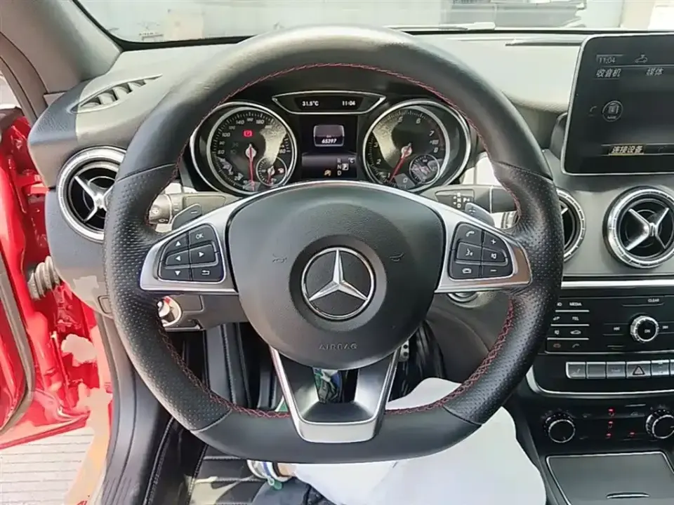 Mercedes-Benz CLA (Import)