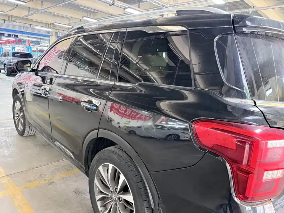 GAC Trumpchi GS8
