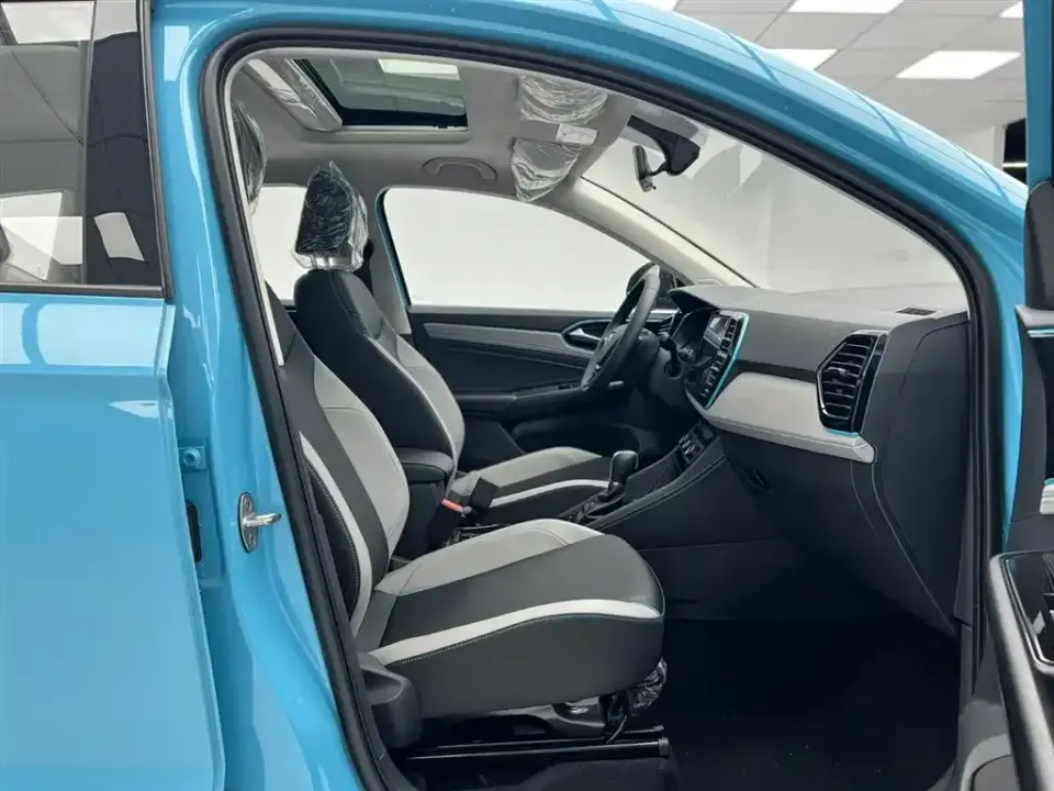 Jetta VS5