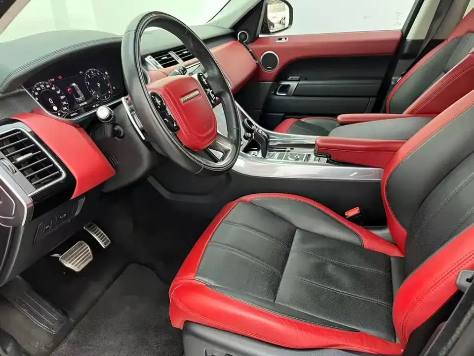 Land Rover Sport