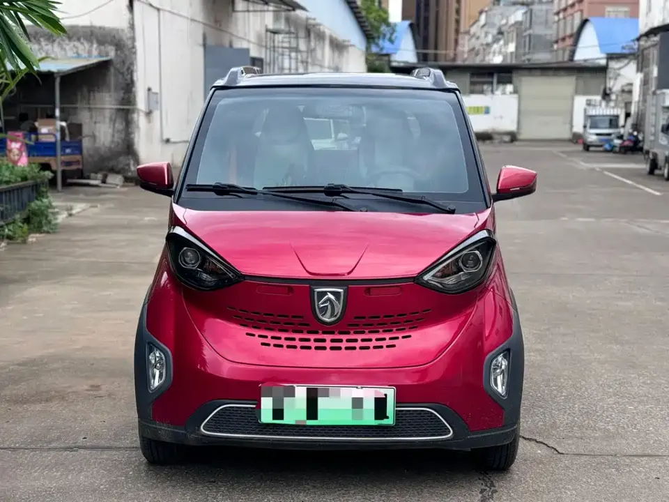 Baojun E100