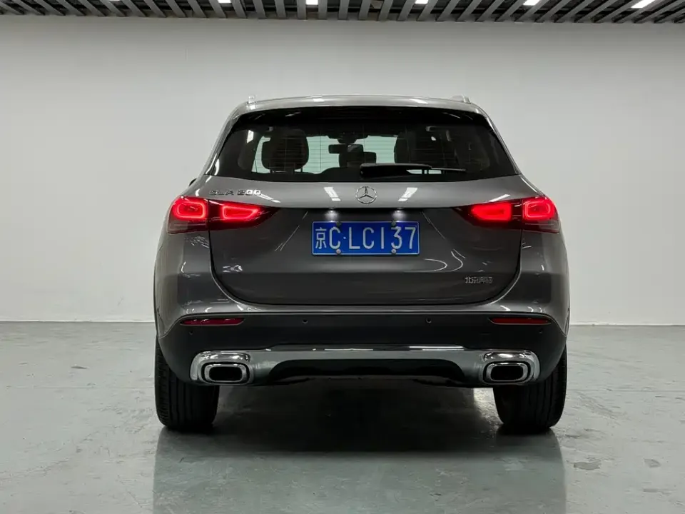 Mercedes-Benz GLA