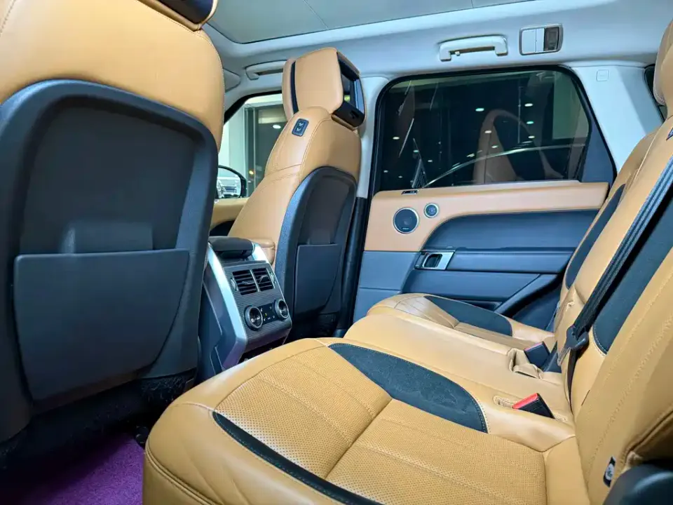 Land Rover Sport
