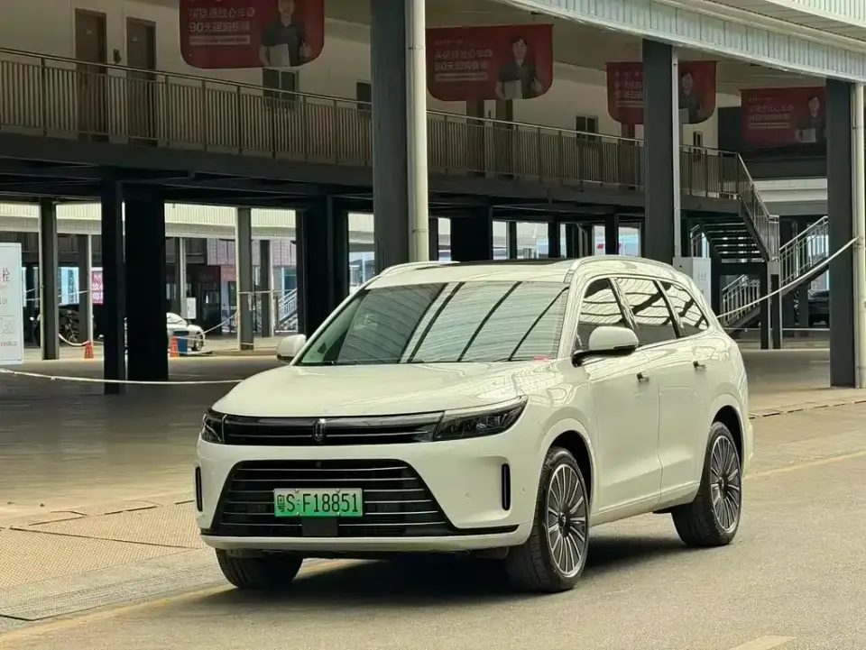 AITO M7
