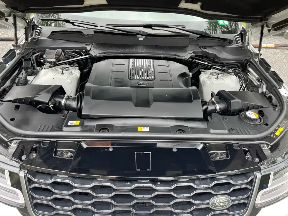 Land Rover Sport