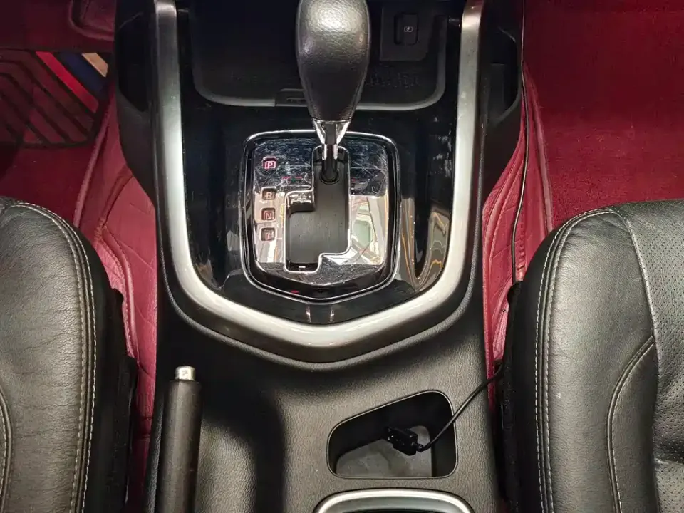 Nissan Terra
