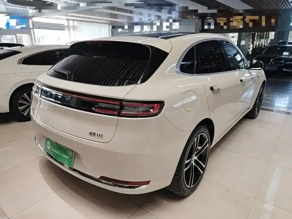AITO AITO M5