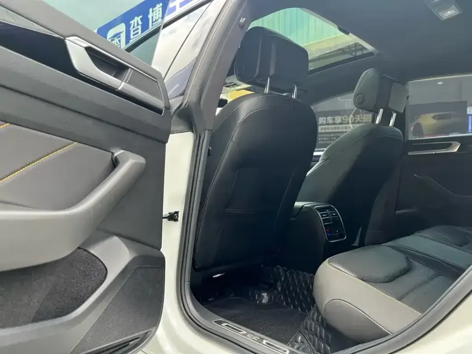 Volkswagen CC