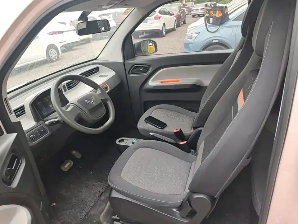 Wuling MINIEV