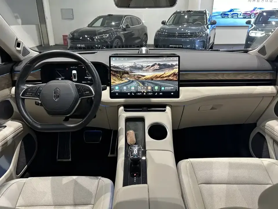 AITO AITO M5