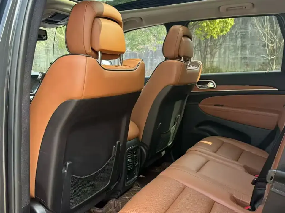 Jeep Grand Cherokee (Import)
