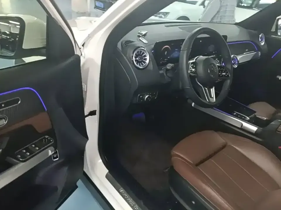 Mercedes-Benz GLB