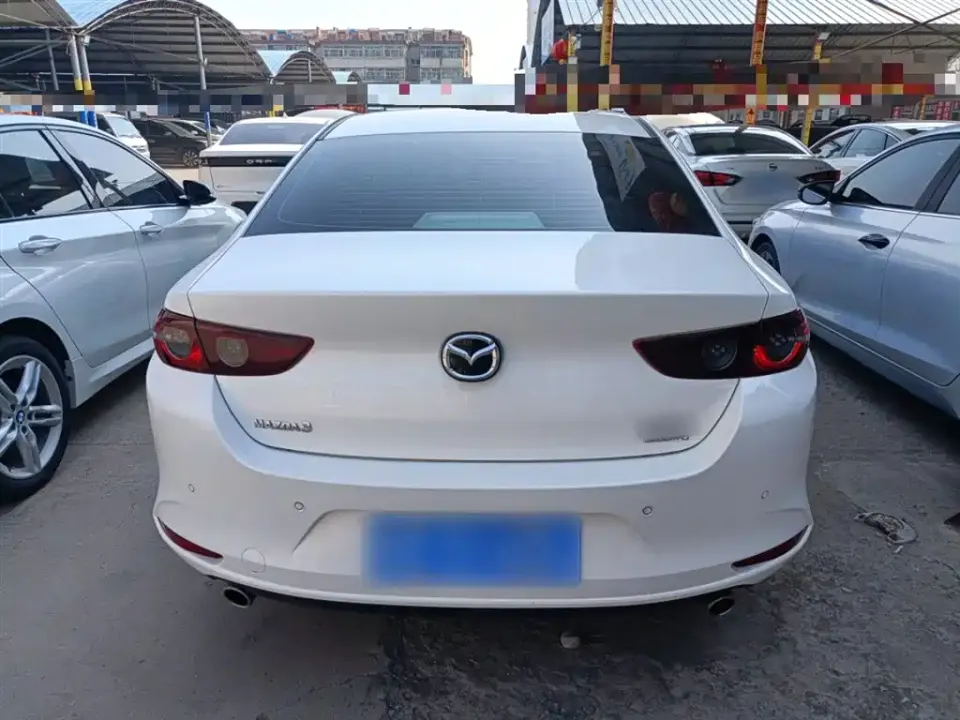 Mazda 3 Axela