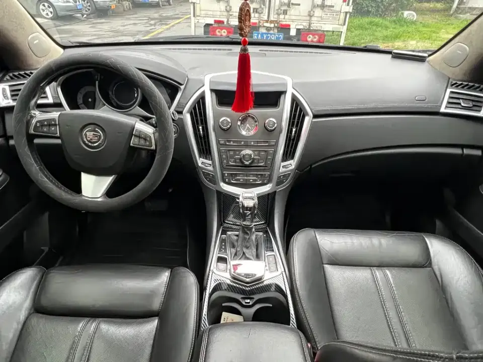 Cadillac SRX