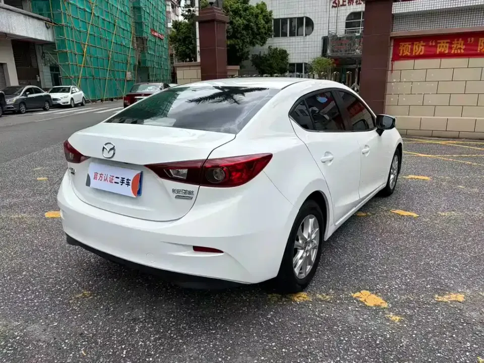 Mazda 3 Axela