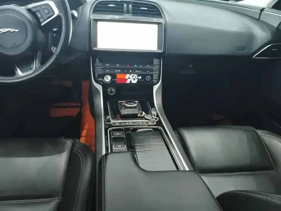 Jaguar XEL
