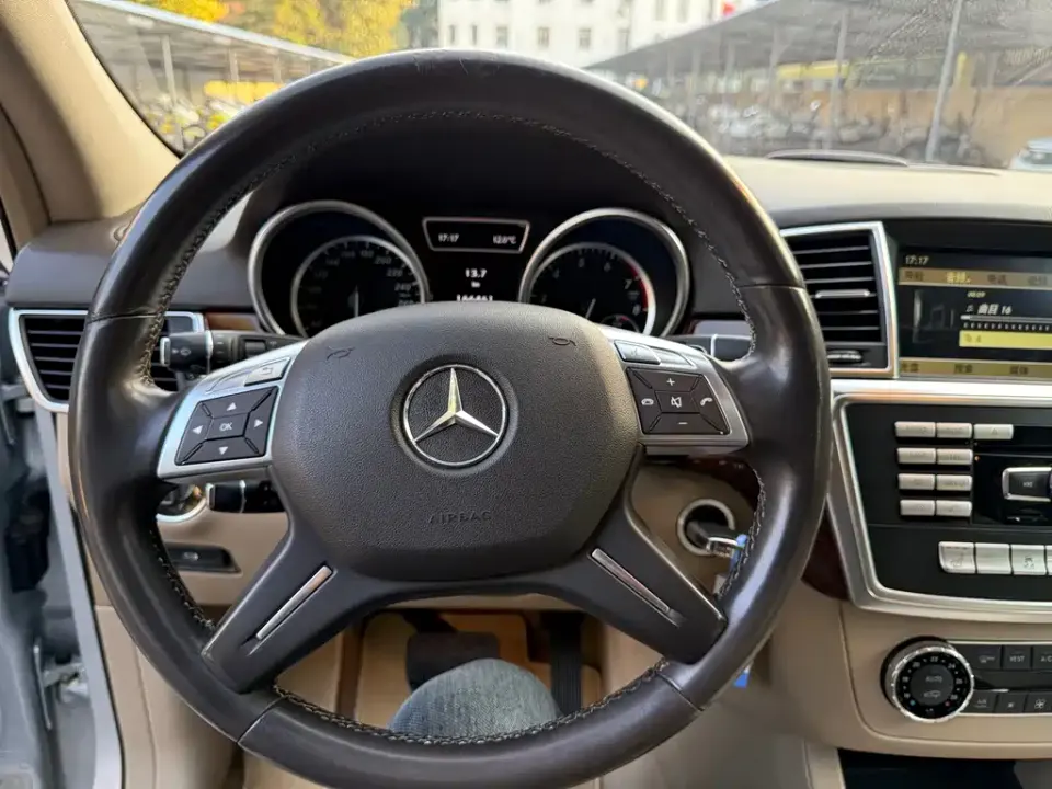Mercedes-Benz M-Class