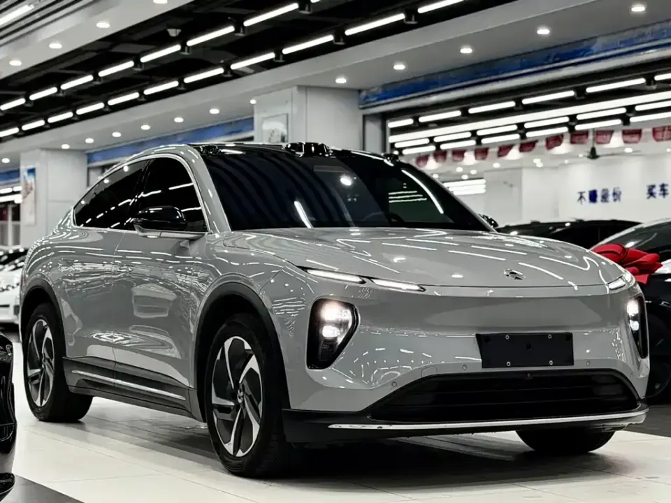 Nio EC6