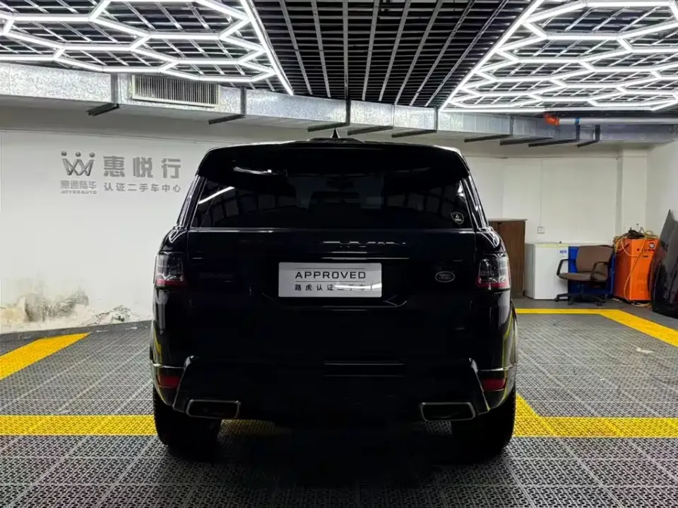 Land Rover Sport