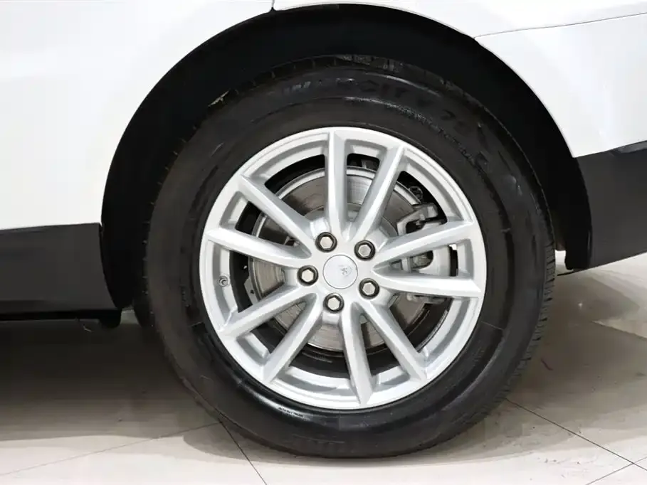 Land Rover Sport