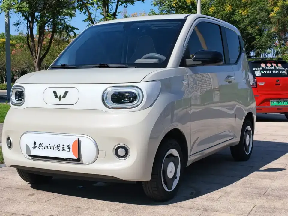 Wuling MINIEV