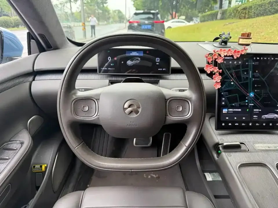 Nio ET7