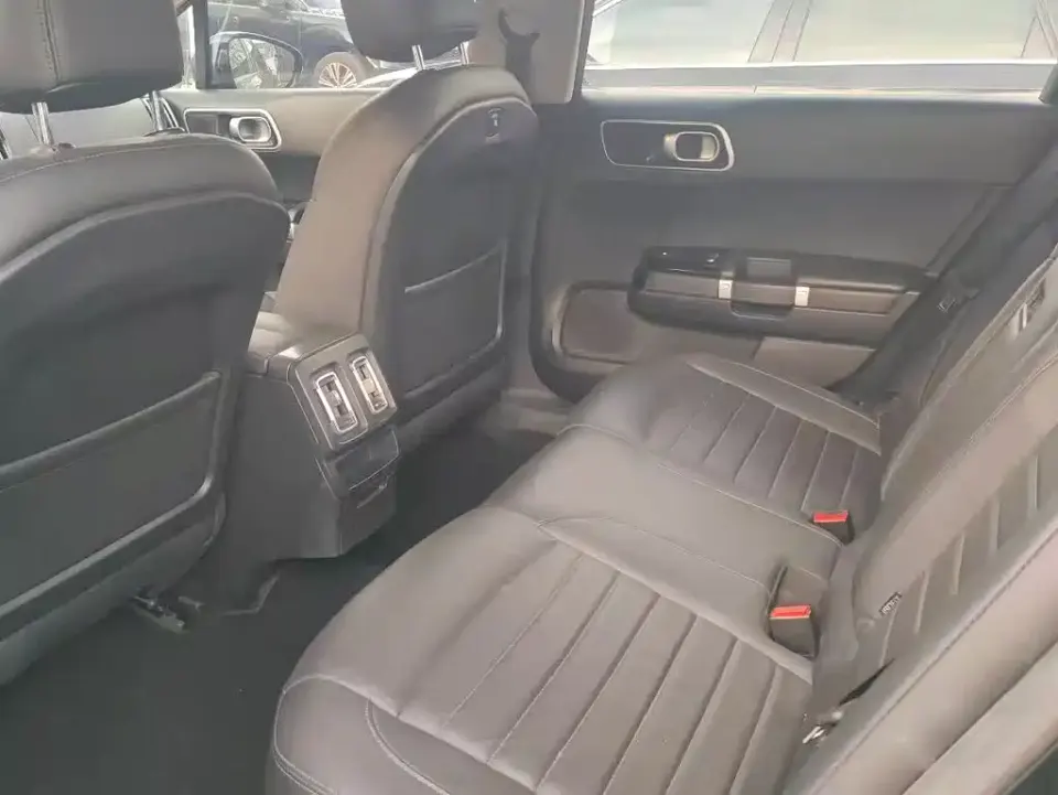 Citroen C6