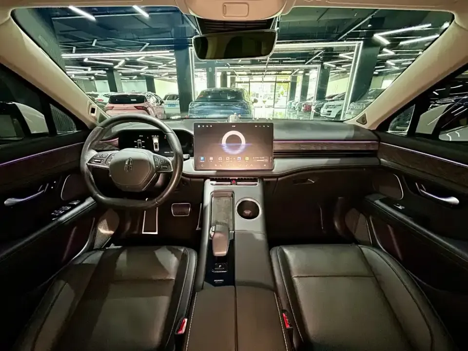 AITO AITO M5