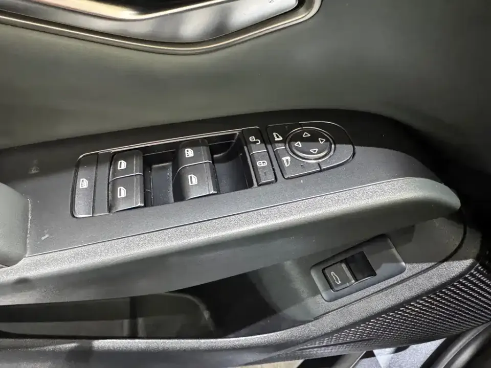 BYD Qin L