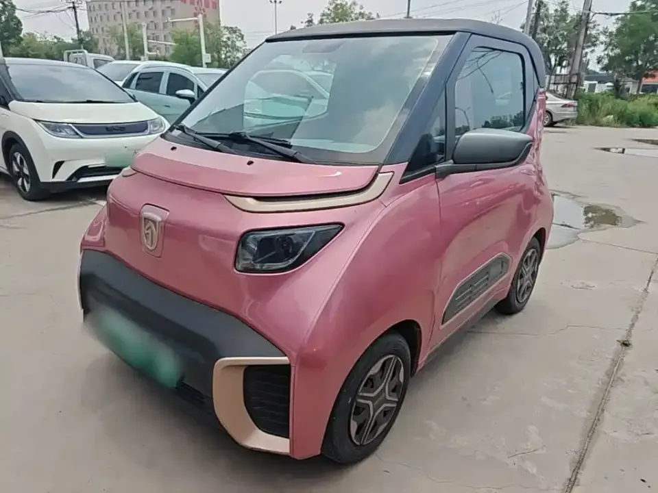 Baojun E200