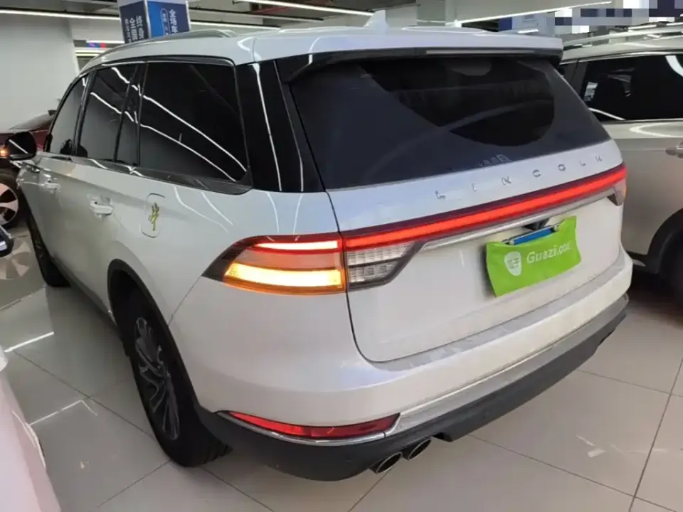 Lincoln Aviator (Import)