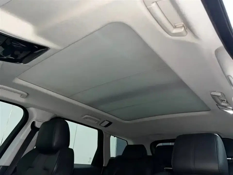 Land Rover Sport