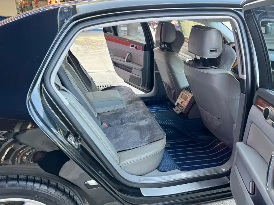 Volkswagen Phaeton