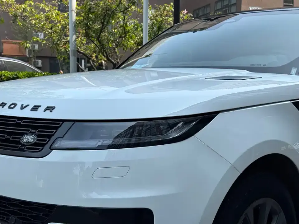 Land Rover Sport