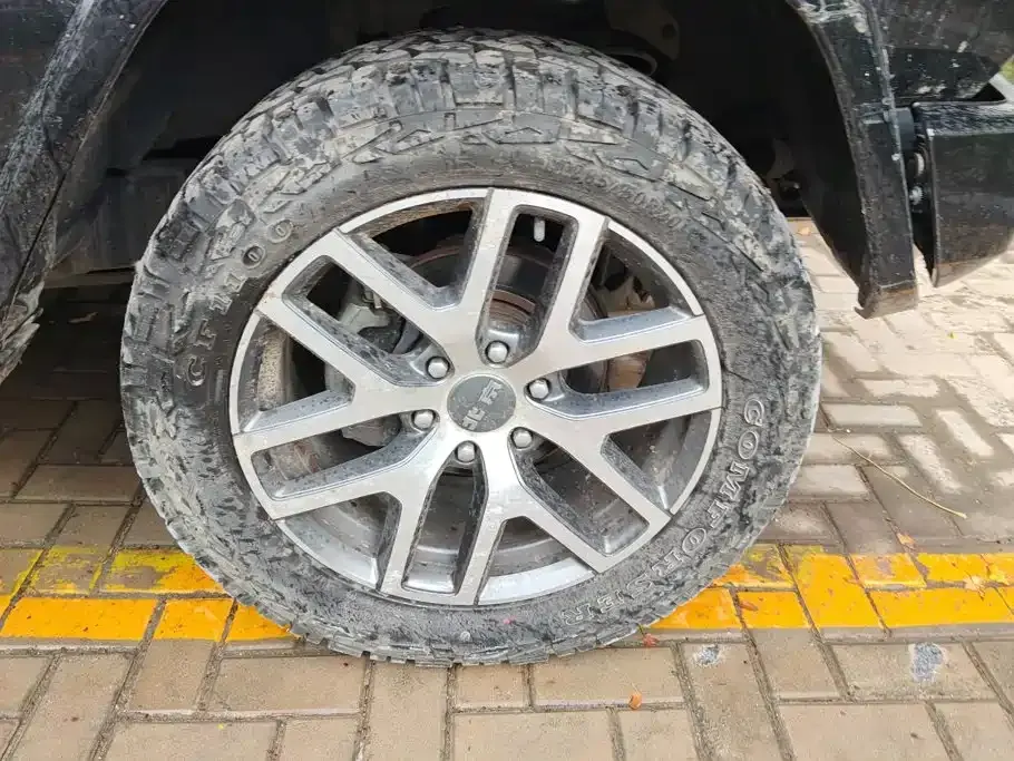 Beijing Off-Road BJ80
