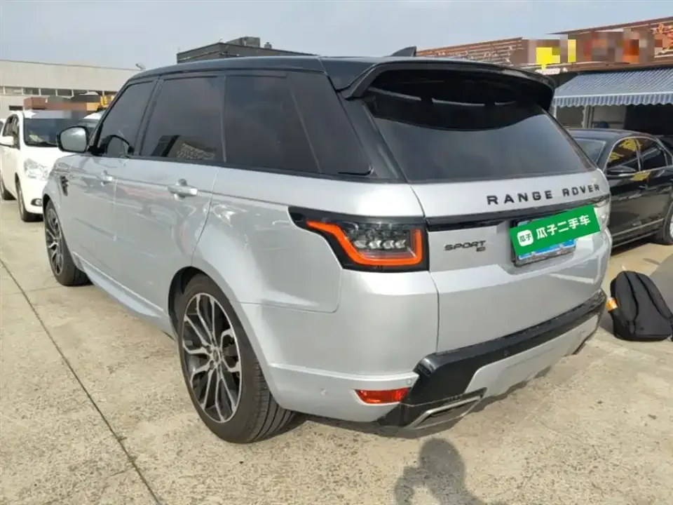 Land Rover Sport