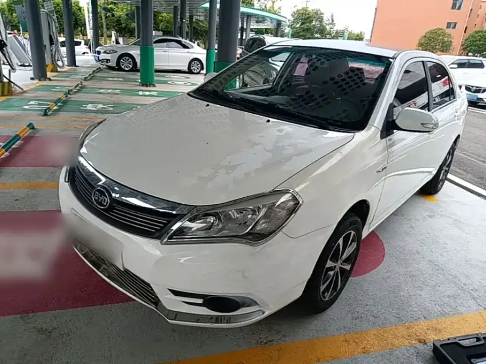 BYD F3