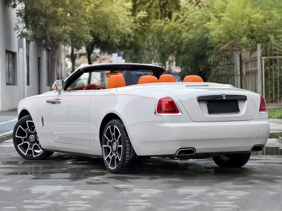 Rolls-Royce Dawn