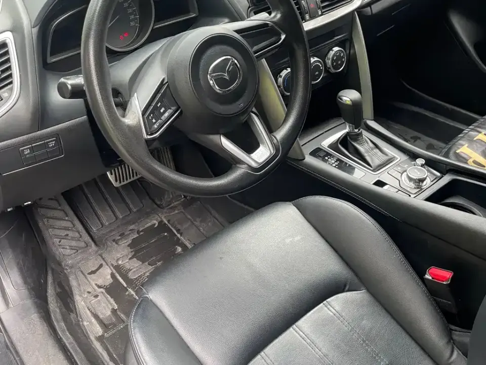Mazda CX-4