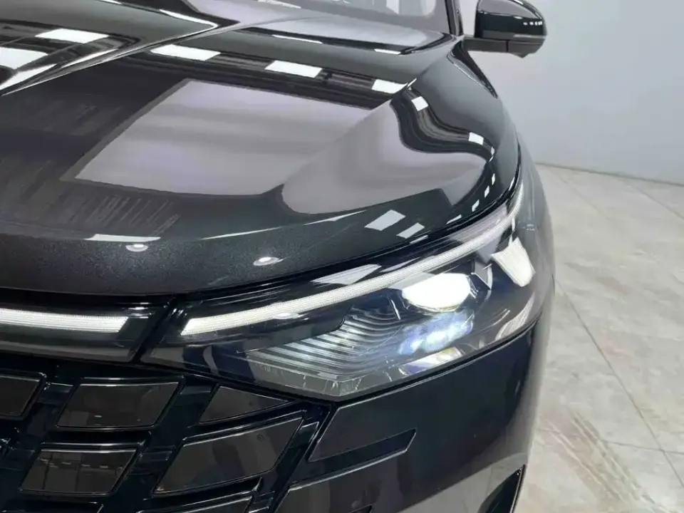 Jetta VS8