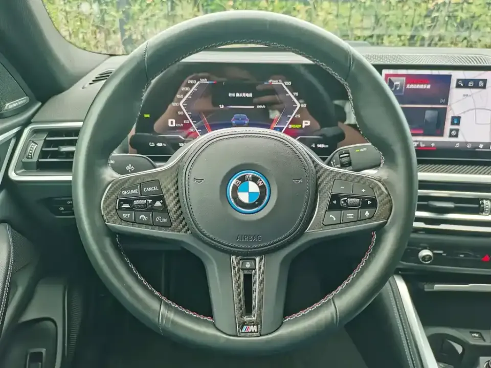 BMW i4 M