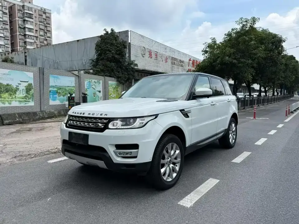Land Rover Sport